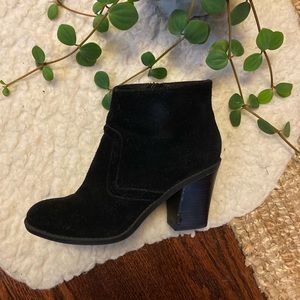 ⭐️BOGO50⭐️ Shoemint Suede Bootie -sz 7.5